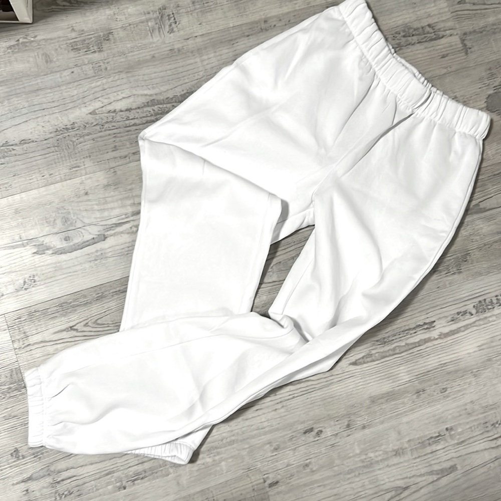 Lazy Pants sweatpants!🤍🧸